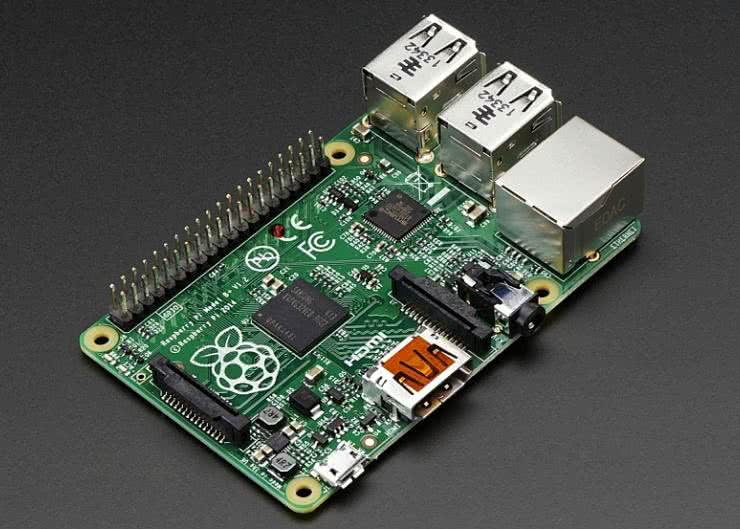 Pi-Pocket - przenośna konsola do gier z Raspberry Pi