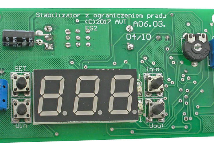 Stabilizator impulsowy 40 V/3 A z ograniczeniem prądu oraz miernikiem parametrów