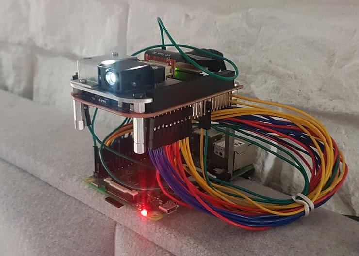 Budowa projektora DLP z użyciem Raspberry Pi 3 oraz modułu TI LightCrafter Display 2000