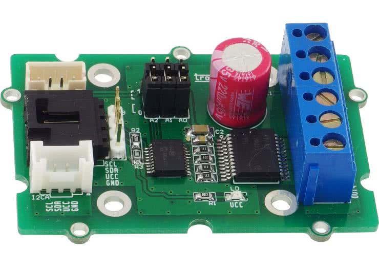 Moduł wyjść dużej mocy z kontrolą poprzez I2C