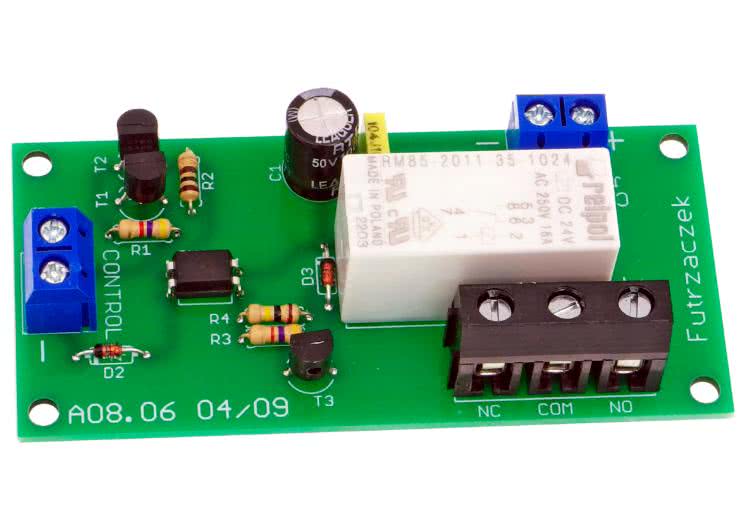 Przekaźnik elektromagnetyczny sterowany optoelektronicznie